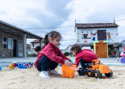 Arenero infantil del Colegio Divino Salvador